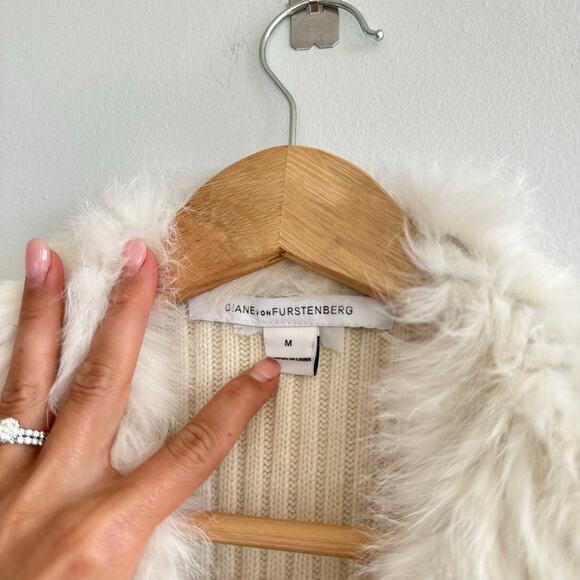 Diane Von Furstenberg Denver Rabbit Fur Cashmere Blend Sweater Vest M - Picture 6 of 10